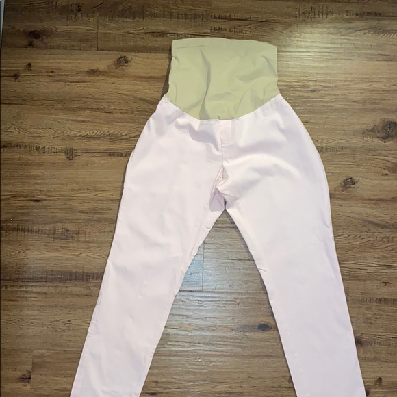 🛑SOLD 🛑Motherhood maternity capris - Picture 2 of 5
